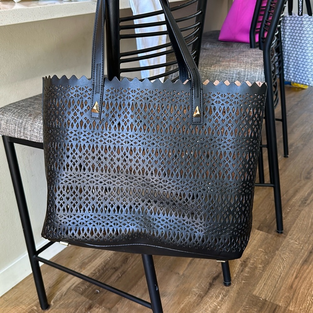 Stella and Dot tote